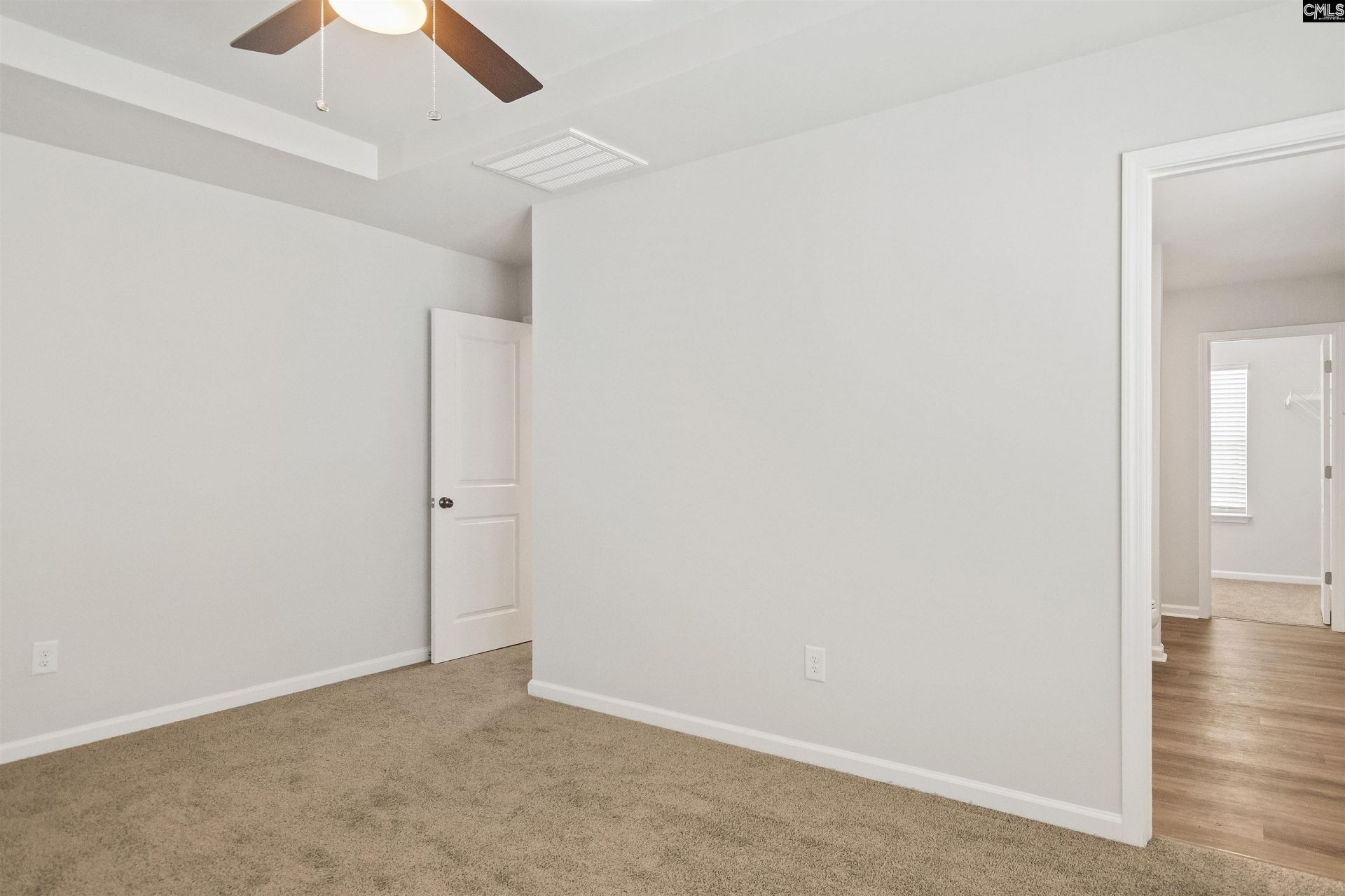 715 Miller Tree Way Photo 21