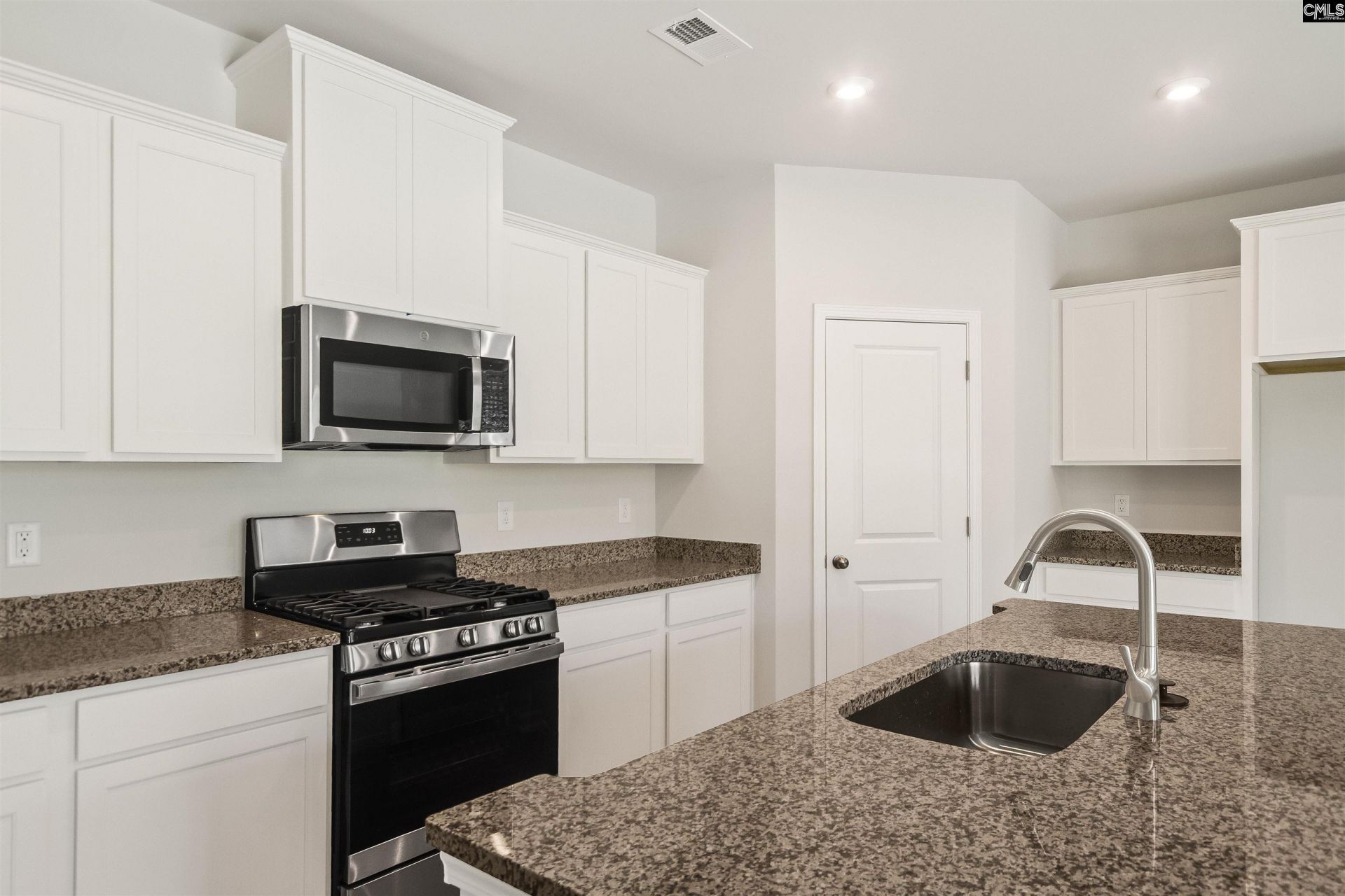 715 Miller Tree Way  Photo 7