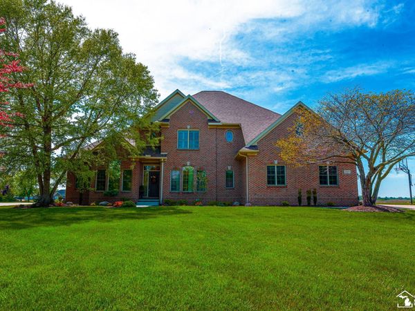 327 Pebble Beach Drive, Monroe, MI 48162