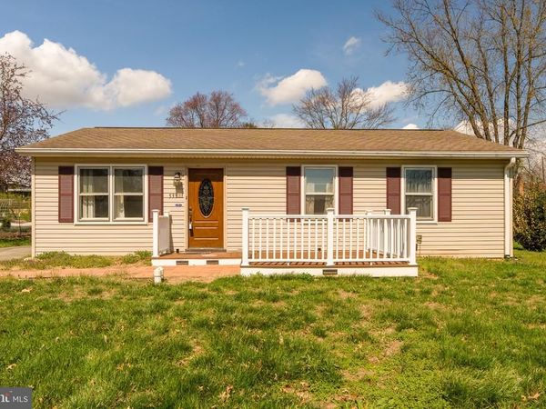 533 MARTIN AVENUE , MOUNT JOY, PA 17552