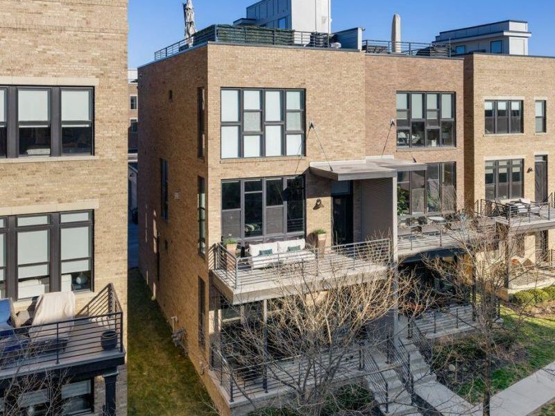 802 N 6th Street, Columbus, OH 43215 Photo 1