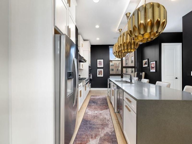 802 N 6th Street, Columbus, OH 43215 Photo 15