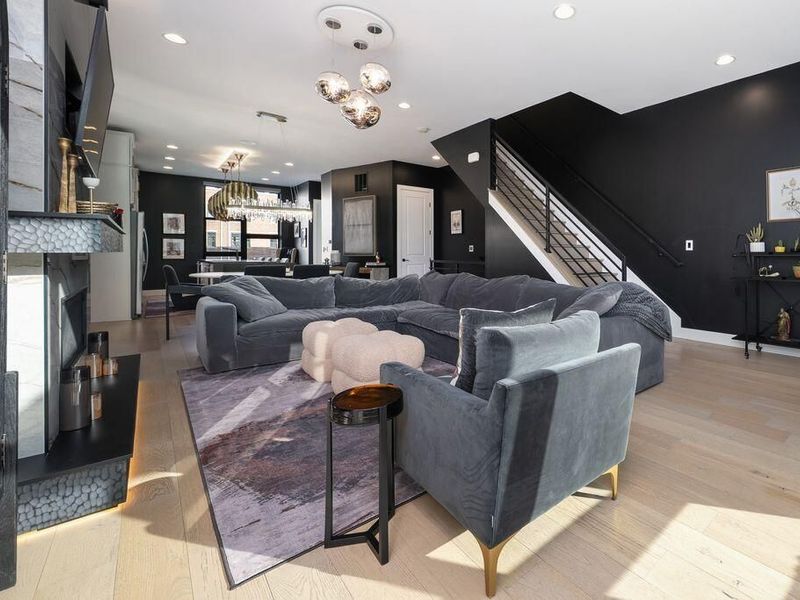 802 N 6th Street, Columbus, OH 43215 Photo 26