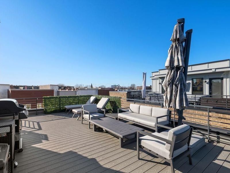 802 N 6th Street, Columbus, OH 43215 Photo 52