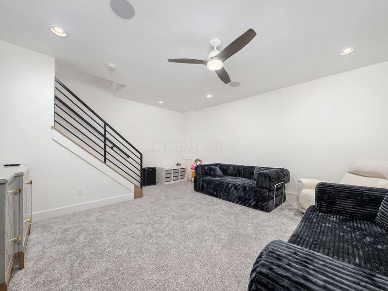 802 N 6th Street, Columbus, OH 43215 Photo 58