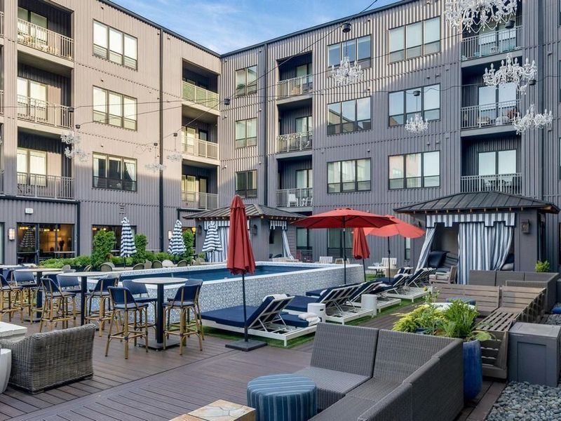 802 N 6th Street, Columbus, OH 43215 Photo 67