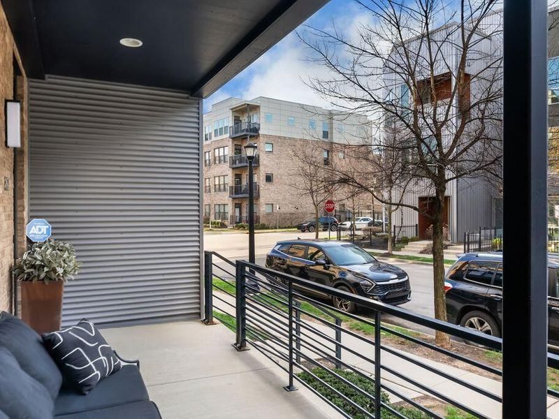 802 N 6th Street, Columbus, OH 43215 Photo 8