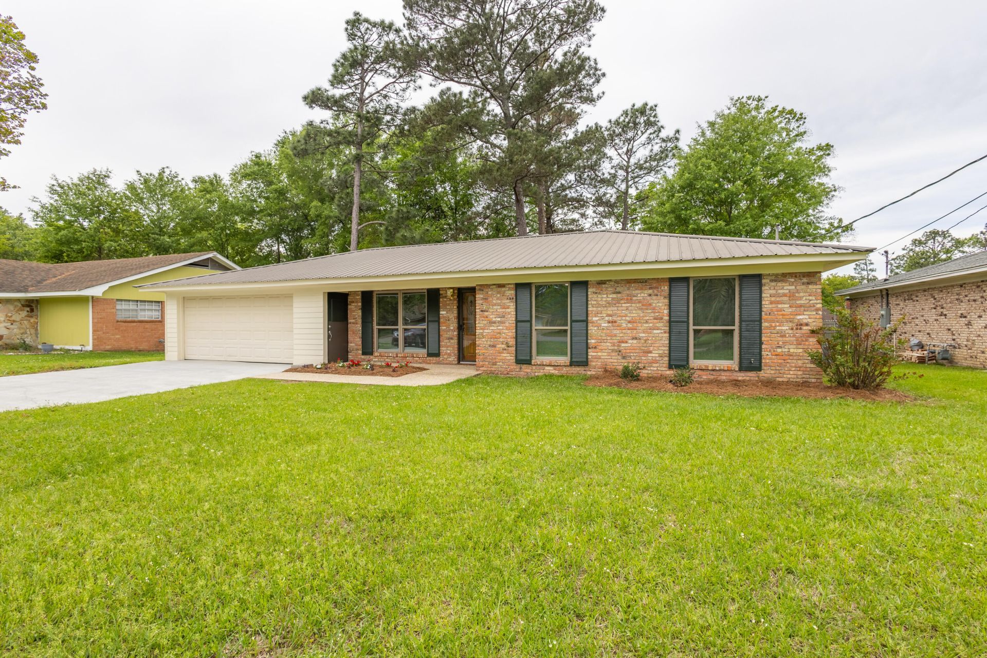 103 E Lakewood Dr., Hattiesburg, MS 39402 Main Photo