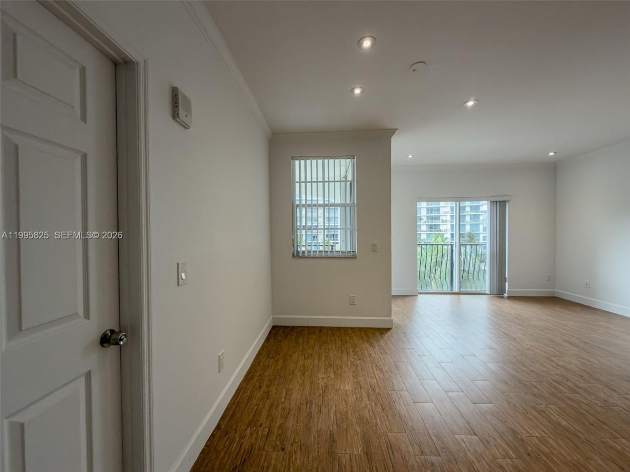 3245 NE 184th St, Unit 13405, Aventura, FL 33160 Photo