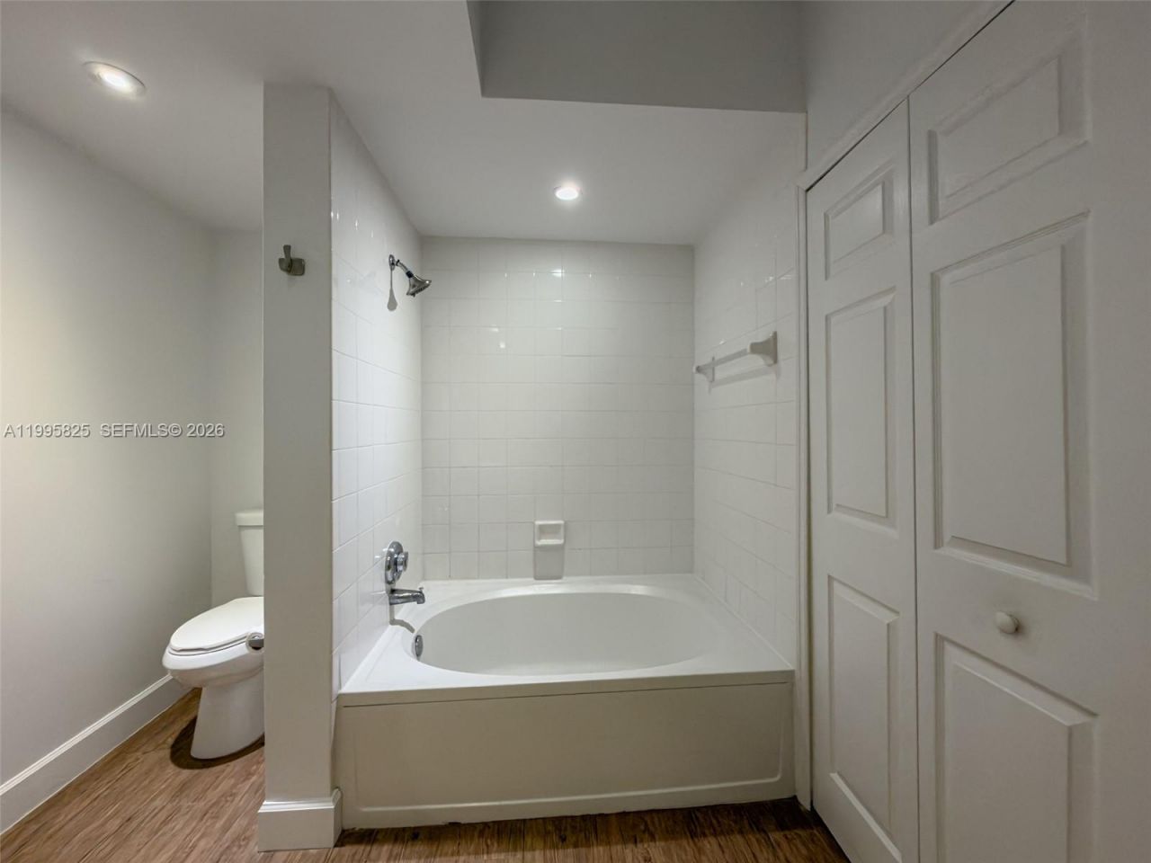 3245 NE 184th St, Unit 13405, Aventura, FL 33160 Photo