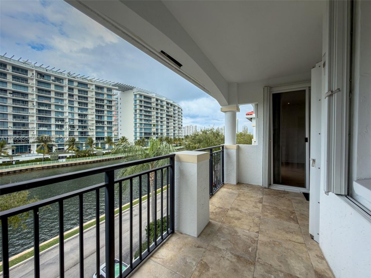 3245 NE 184th St, Unit 13405, Aventura, FL 33160 Photo