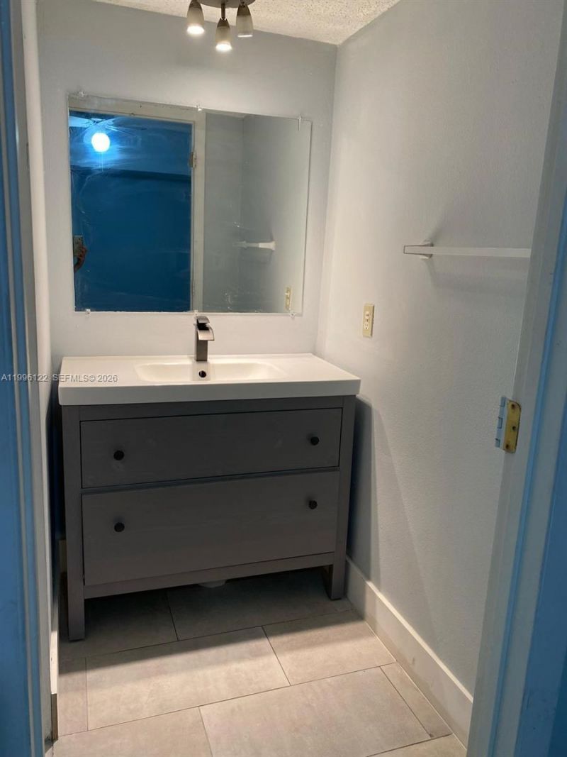 1220 71st St, Unit 38, Miami Beach, FL 33141 Photo