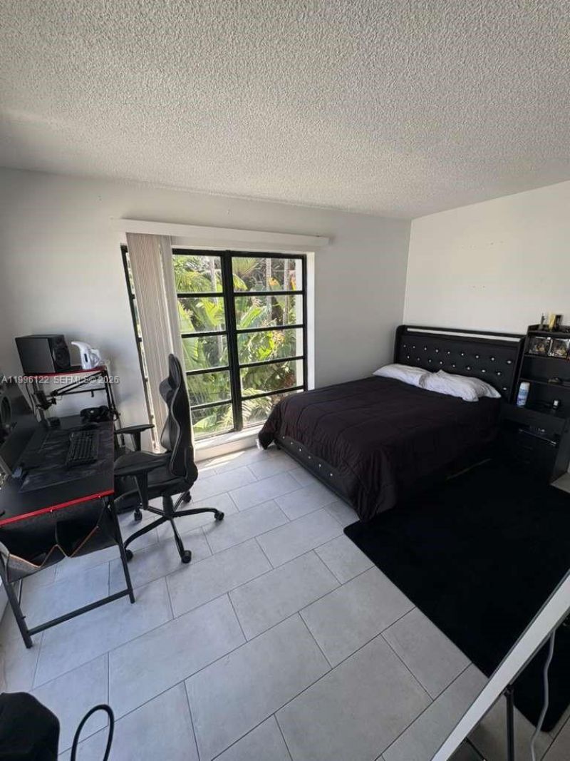 1220 71st St, Unit 38, Miami Beach, FL 33141 Photo
