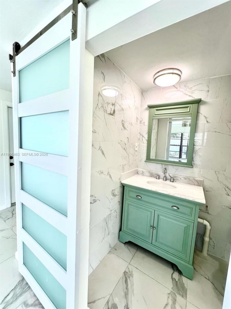 329 SW 3rd St , Boca Raton, FL 33432 Photo