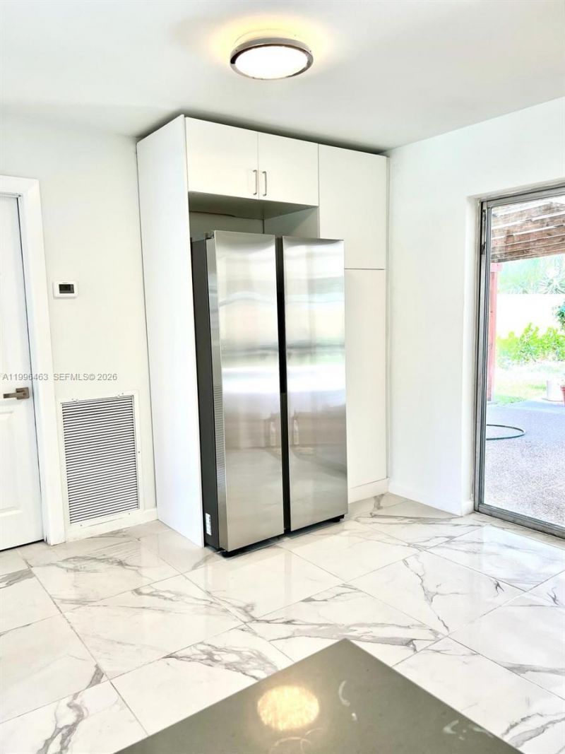 329 SW 3rd St , Boca Raton, FL 33432 Photo