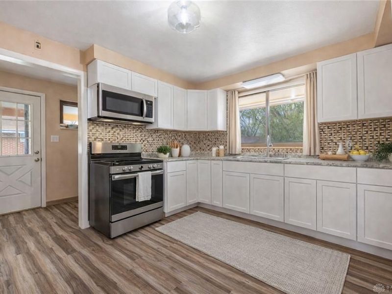 816 Burman Avenue, Trotwood, OH 45426 Photo 4