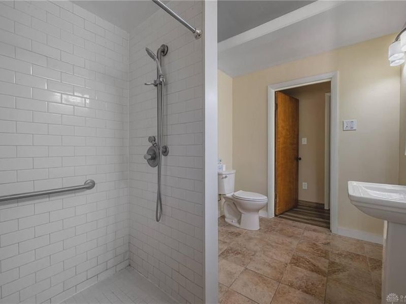 816 Burman Avenue, Trotwood, OH 45426 Photo 8