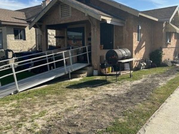 156 W 84th, Los Angeles, CA 90003