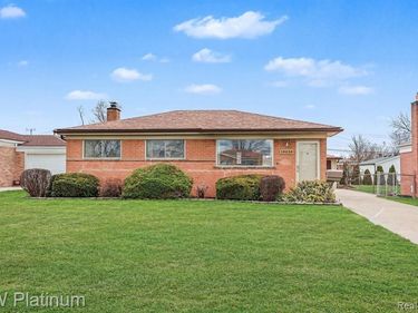 13635 Edwin Court, Warren, MI 48088
