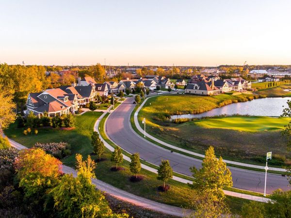 530 Golden Bear Court, St. Joseph, MI 49085