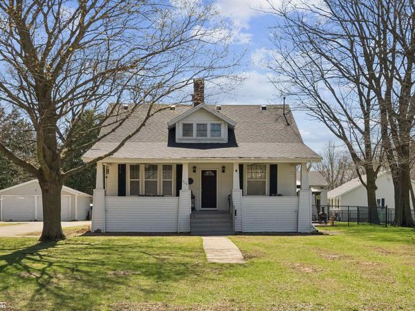 313 Whitewood Street, Burlington, IA 52601