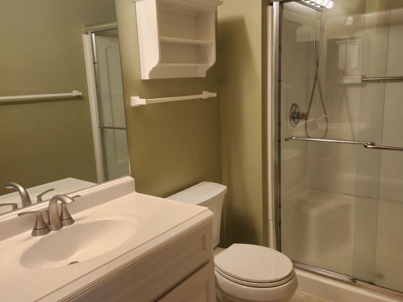 1381 Hillview Circle W, Newark, OH 43055 Photo 12