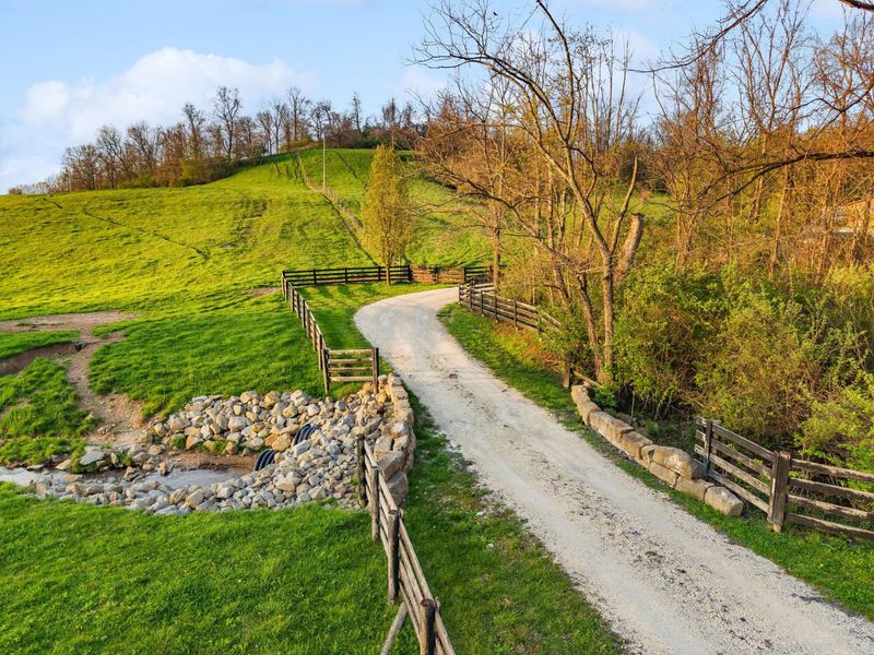 22990 Bates Road, Sarahsville, OH 43779 Photo 2