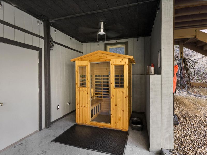 22990 Bates Road, Sarahsville, OH 43779 Photo 41