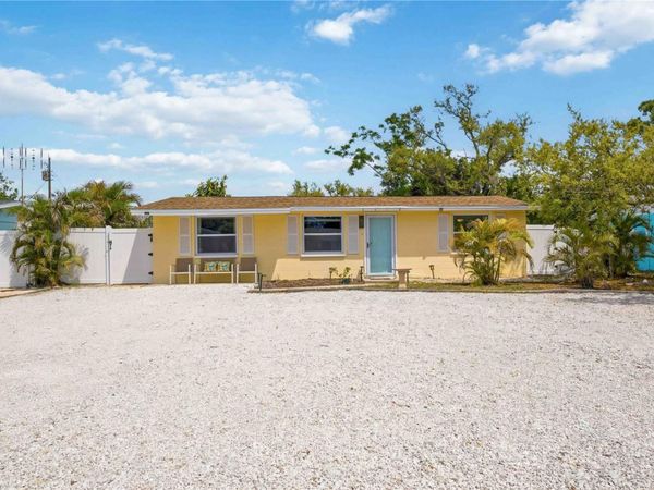 370 E FRAY STREET, ENGLEWOOD, FL 34223