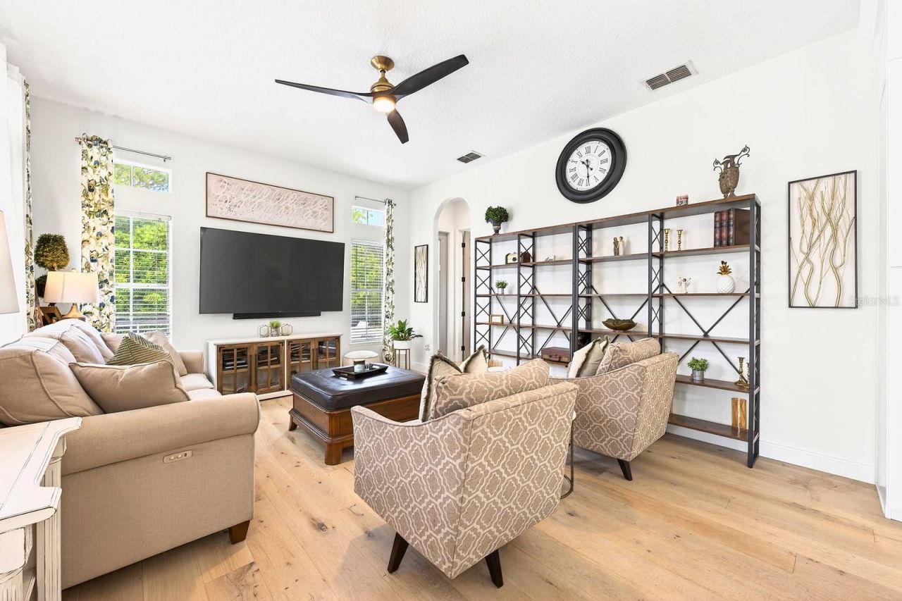 318 Tudor Spring Court, Orlando, FL 32828 Photo