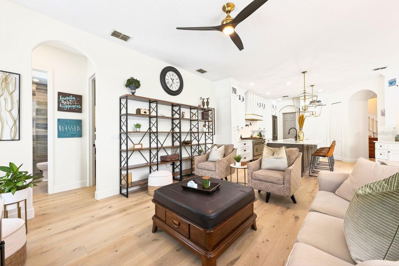 318 Tudor Spring Court, Orlando, FL 32828 Photo