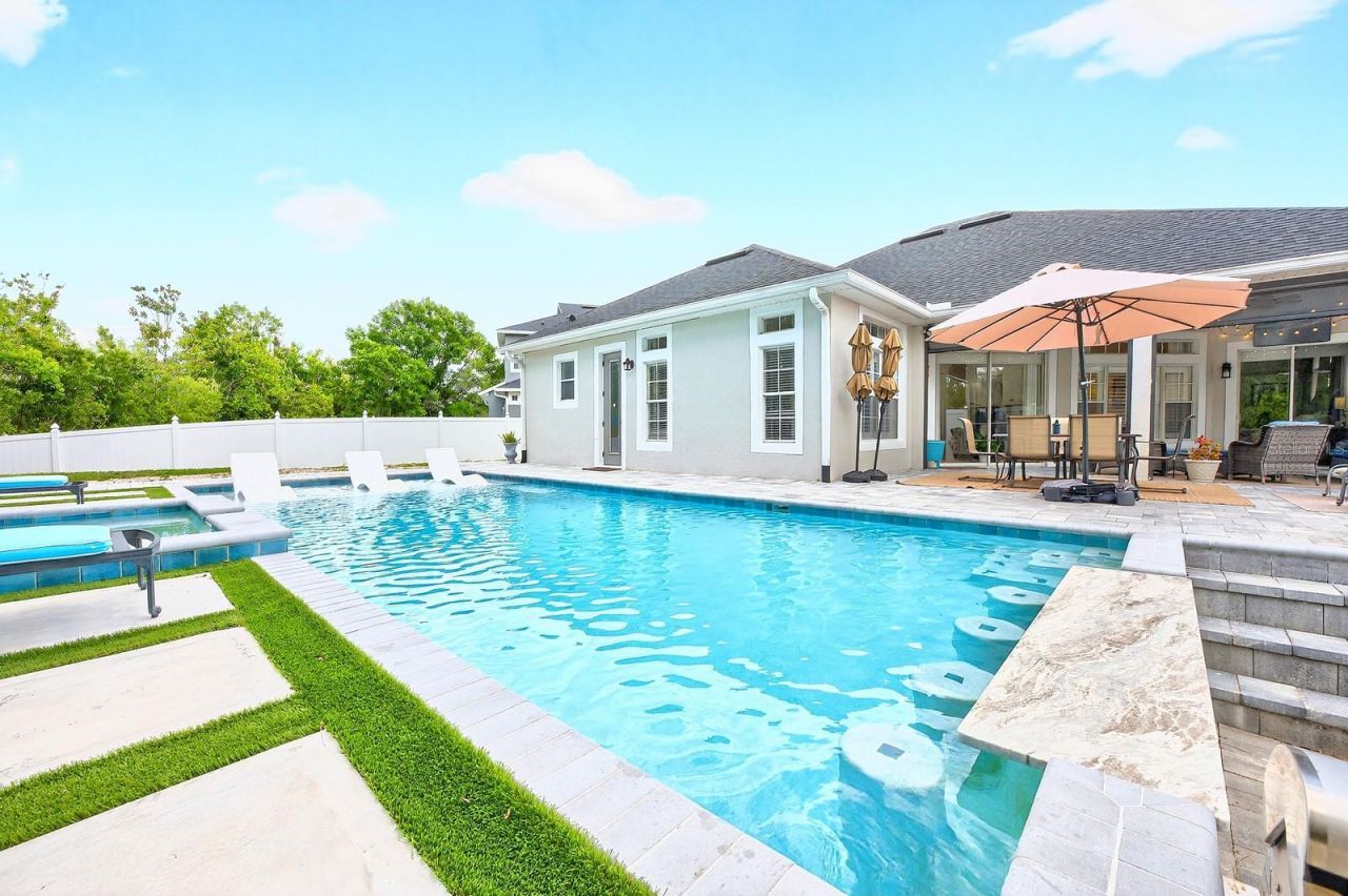 318 Tudor Spring Court, Orlando, FL 32828 Photo