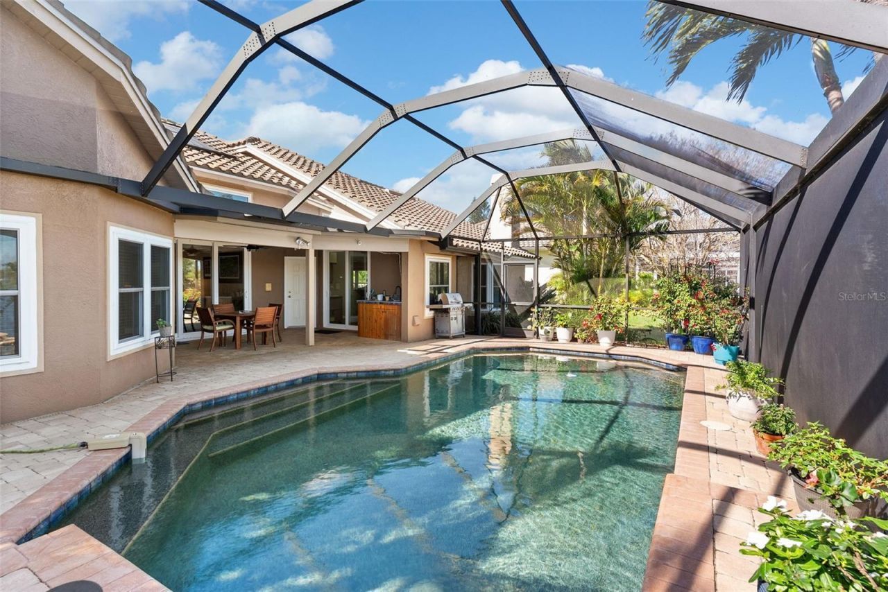 4731 Coconut Palm Circle Ne, Saint Petersburg, FL 33703 Photo