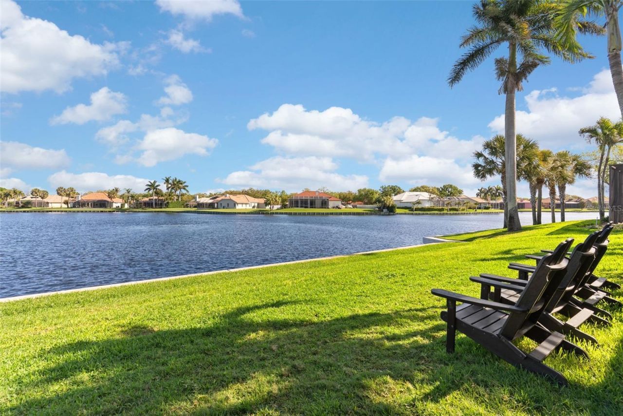 4731 Coconut Palm Circle Ne, Saint Petersburg, FL 33703 Photo