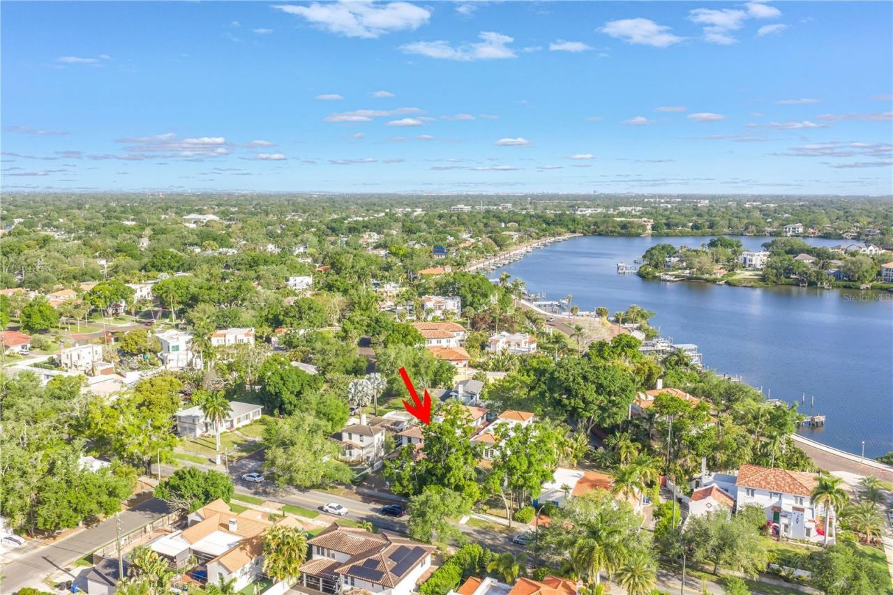 325 22nd Avenue Ne, Saint Petersburg, FL 33704 Photo