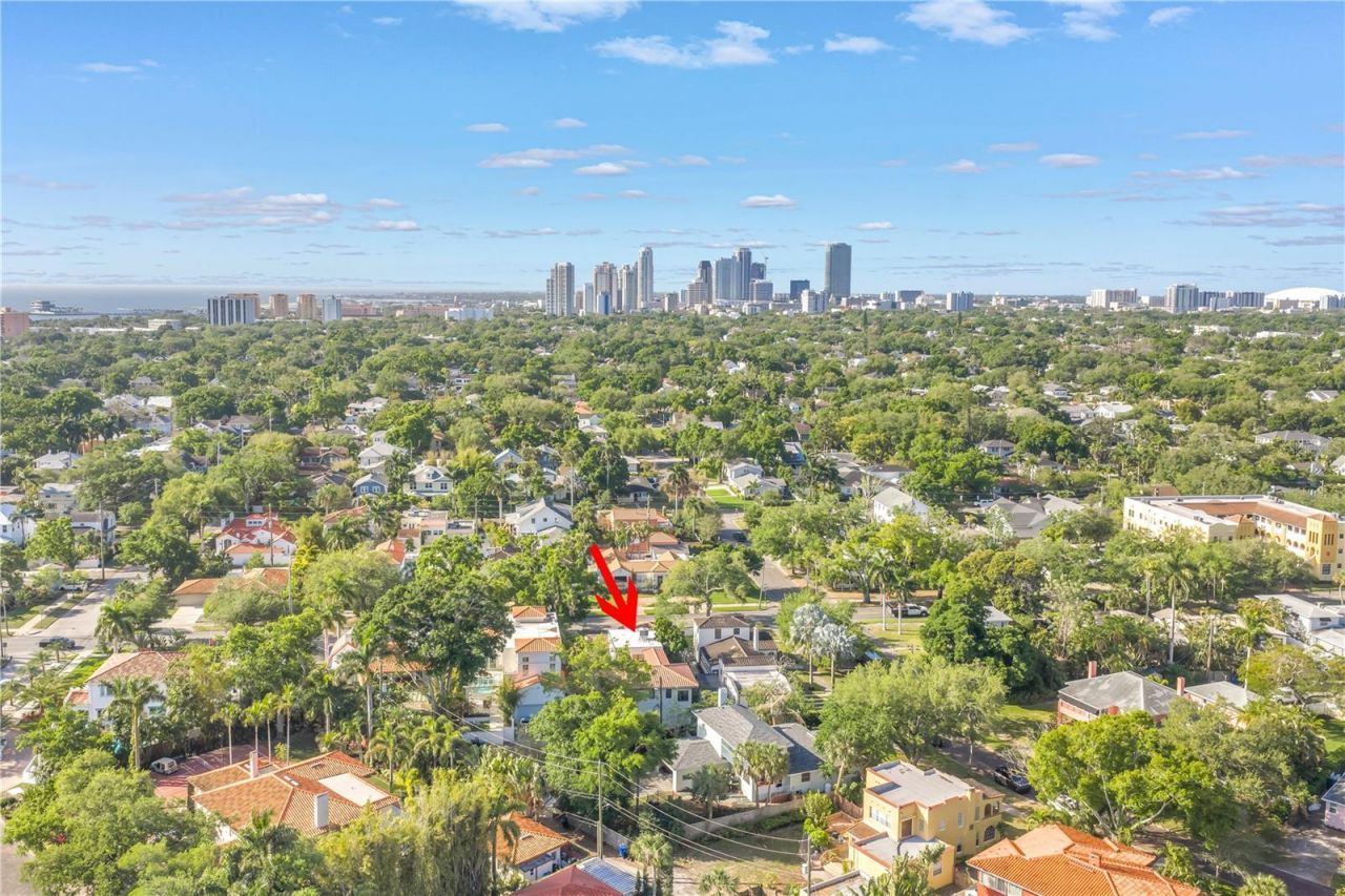 325 22nd Avenue Ne, Saint Petersburg, FL 33704 Photo