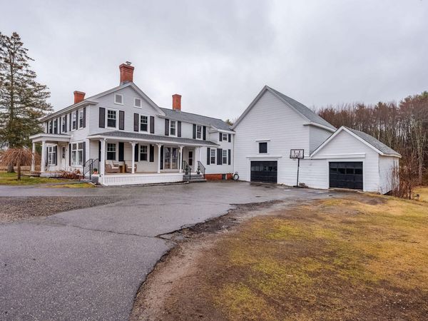 1088 State Road, Eliot, ME 03903