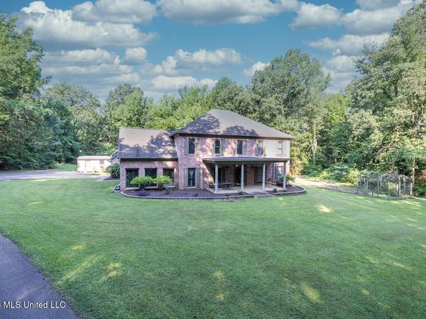 3981 Pleasant Hill Road, Olive Branch, MS 38654