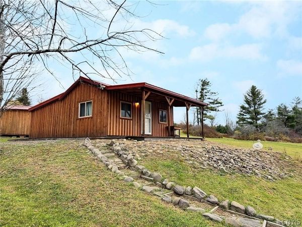 4050 State Route 221 , Marathon, NY 13803