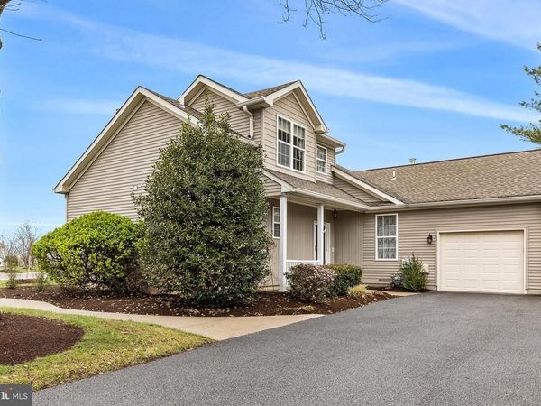 203 N SILVER FOX DRIVE, GLEN MILLS, PA 19342