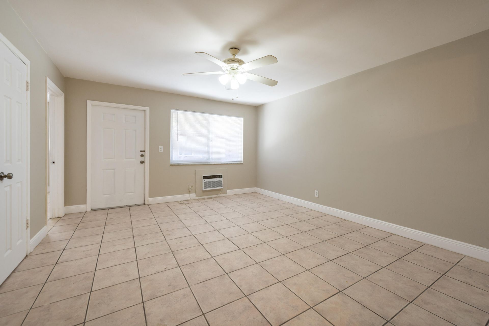 1108 NW 5th Avenue, Unit 2, Fort Lauderdale, FL 33311 Photo