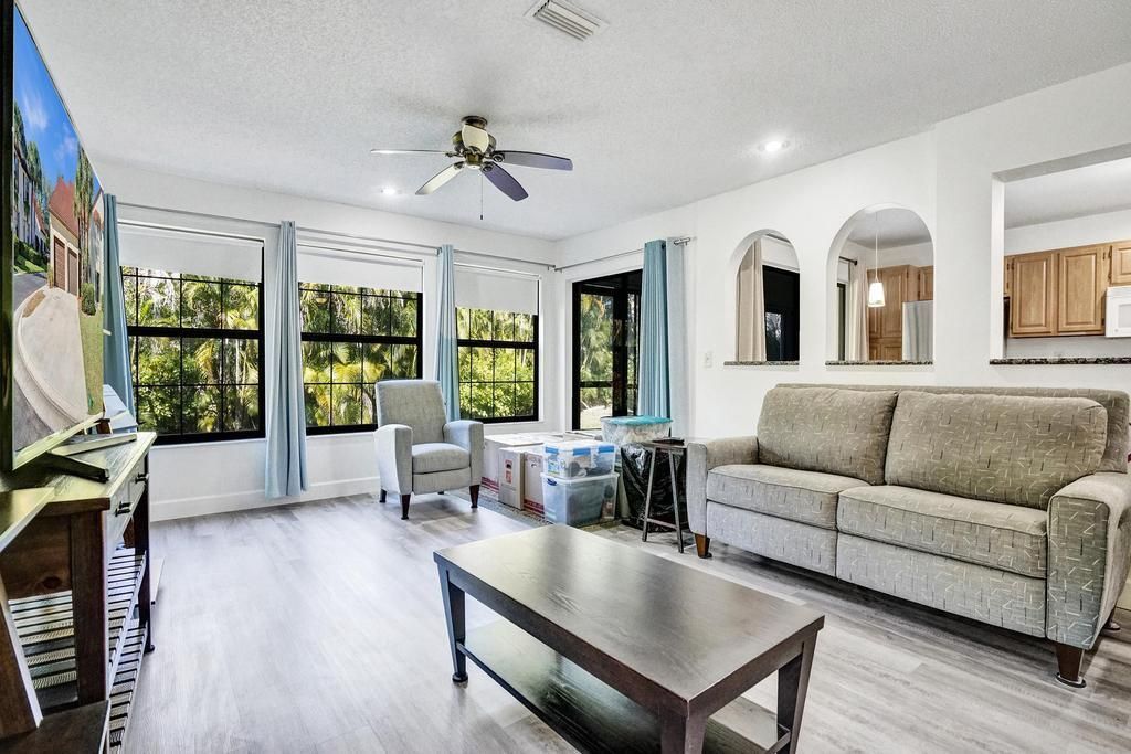 3068 Lucerne Park Drive, Greenacres, FL 33467 Photo