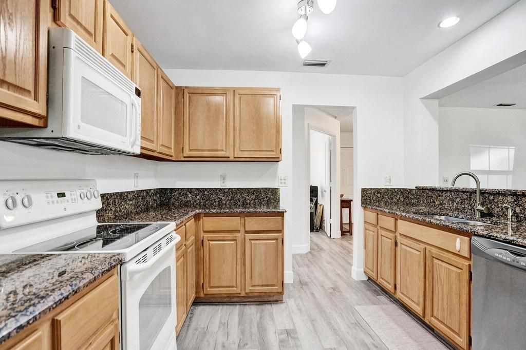 3068 Lucerne Park Drive, Greenacres, FL 33467 Photo