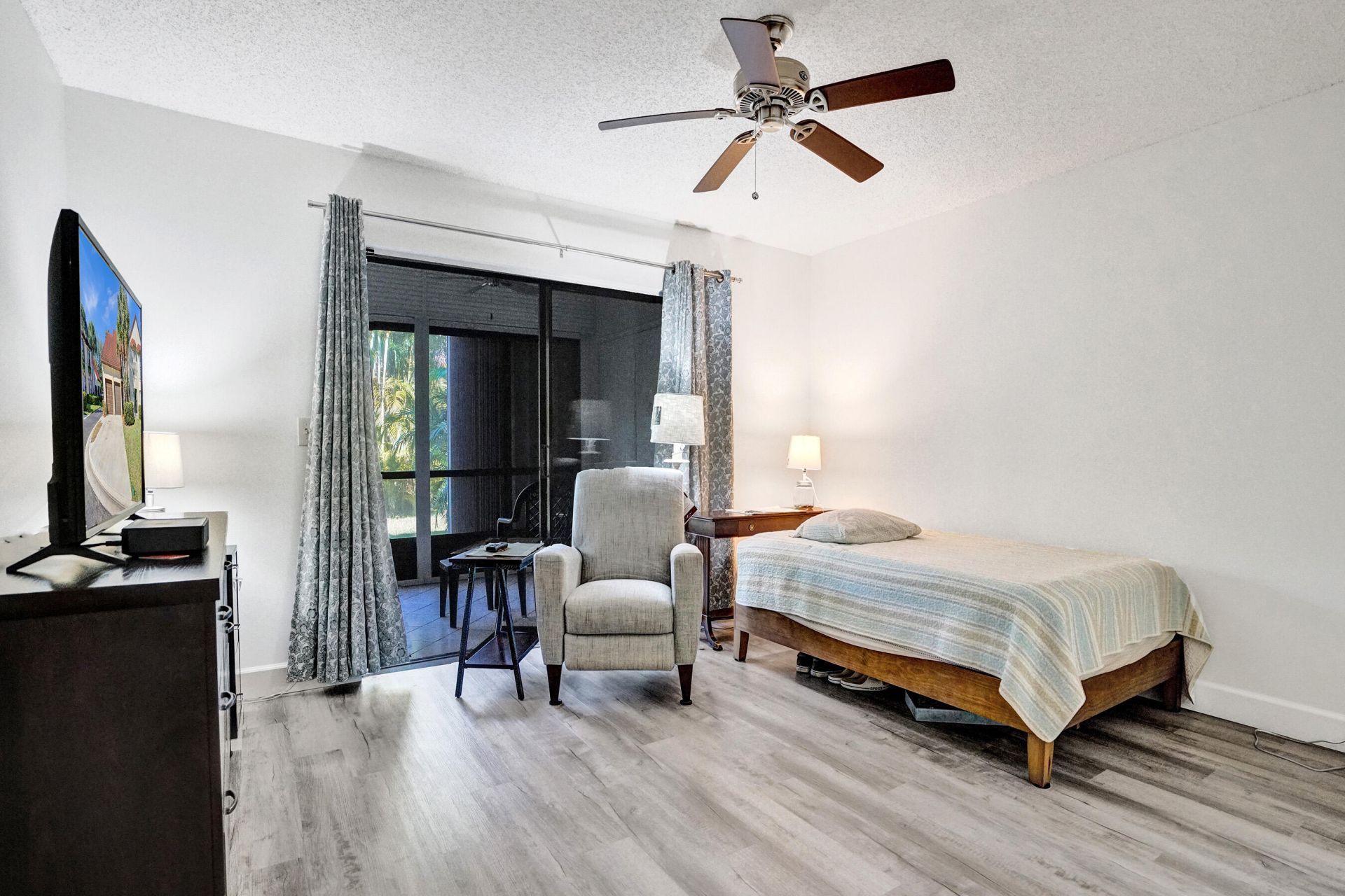 3068 Lucerne Park Drive, Greenacres, FL 33467 Photo