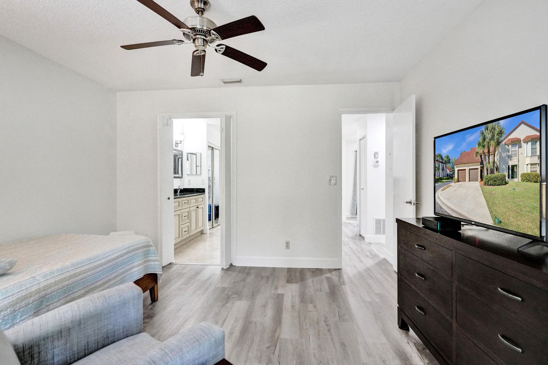 3068 Lucerne Park Drive, Greenacres, FL 33467 Photo