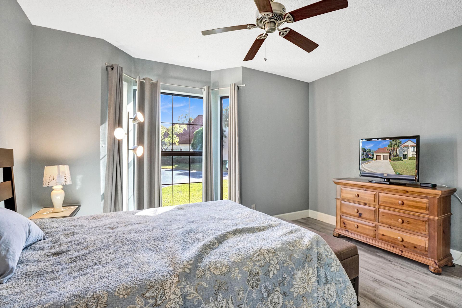 3068 Lucerne Park Drive, Greenacres, FL 33467 Photo