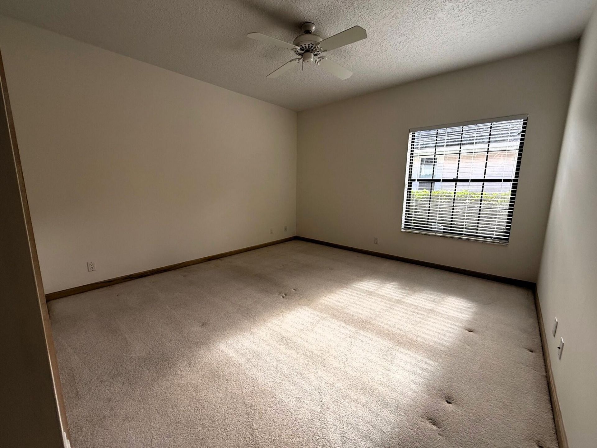 4 Lochwick Road, Palm Beach Gardens, FL 33418 Photo