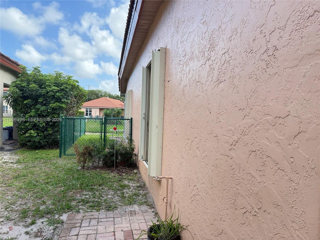 1016 Via Jardin, Unit 1016, Riviera Beach, FL 33418 Photo
