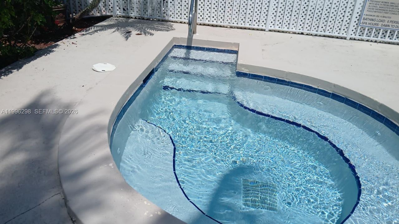 1016 Via Jardin, Unit 1016, Riviera Beach, FL 33418 Photo