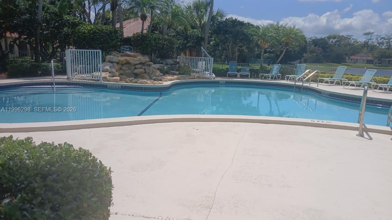 1016 Via Jardin, Unit 1016, Riviera Beach, FL 33418 Photo